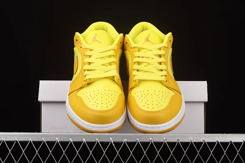 All categories Air Jordan Jordan series basketball shoes Air Jordan 1 Low Air Jordan 1 Low AJ1 Joe 1 lemon yellow low-top cultural and leisure sports sneakers DN6998-700